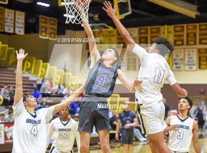Thumbnail 1 in Temescal Canyon vs. Vista Murrieta (Jared Mandeville Memorial Classic) photogallery.