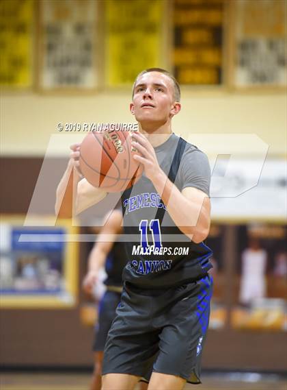 Thumbnail 3 in Temescal Canyon vs. Vista Murrieta (Jared Mandeville Memorial Classic) photogallery.