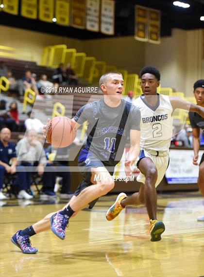 Thumbnail 3 in Temescal Canyon vs. Vista Murrieta (Jared Mandeville Memorial Classic) photogallery.