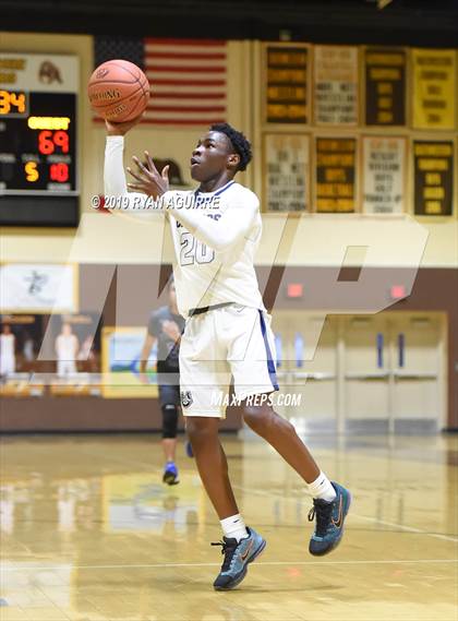 Thumbnail 2 in Temescal Canyon vs. Vista Murrieta (Jared Mandeville Memorial Classic) photogallery.
