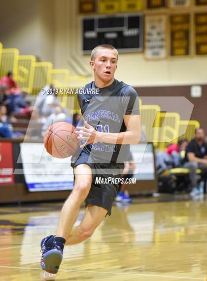 Thumbnail 1 in Temescal Canyon vs. Vista Murrieta (Jared Mandeville Memorial Classic) photogallery.
