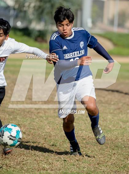 Thumbnail 3 in Gabrielino vs Arleta photogallery.