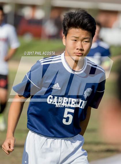 Thumbnail 2 in Gabrielino vs Arleta photogallery.