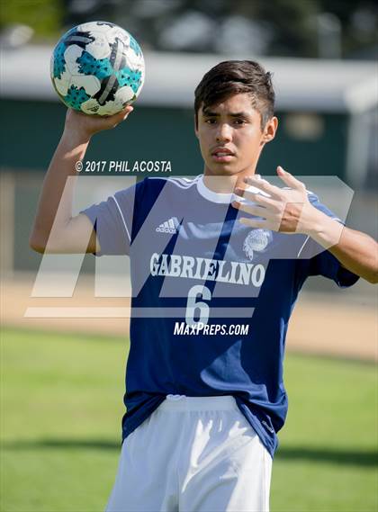 Thumbnail 2 in Gabrielino vs Arleta photogallery.
