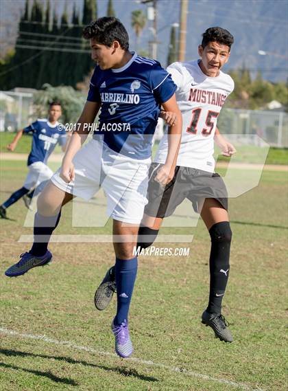 Thumbnail 2 in Gabrielino vs Arleta photogallery.