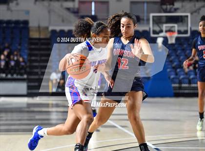 Thumbnail 1 in King vs. Dawson (RCS Sports Kickoff Classic) photogallery.