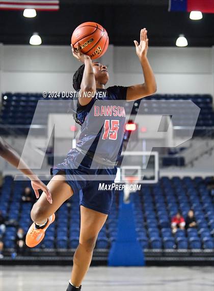 Thumbnail 2 in King vs. Dawson (RCS Sports Kickoff Classic) photogallery.