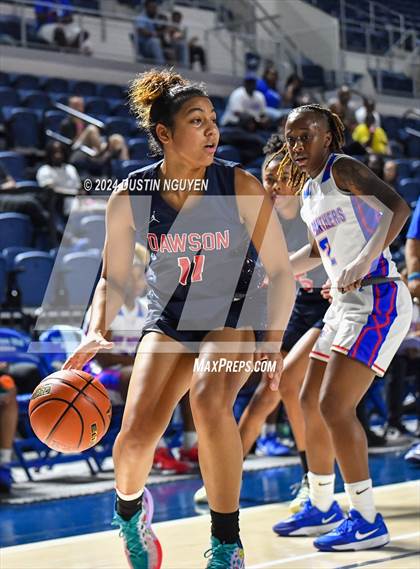 Thumbnail 2 in King vs. Dawson (RCS Sports Kickoff Classic) photogallery.
