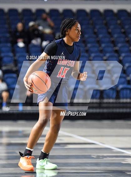 Thumbnail 2 in King vs. Dawson (RCS Sports Kickoff Classic) photogallery.
