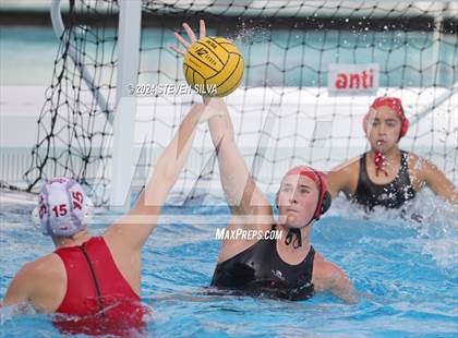 Thumbnail 1 in Mater Dei vs. Orange Lutheran (CIF SoCal Regional Division 1 Final) photogallery.