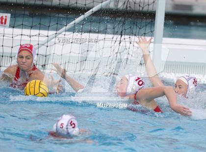 Thumbnail 1 in Mater Dei vs. Orange Lutheran (CIF SoCal Regional Division 1 Final) photogallery.