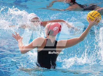 Thumbnail 1 in Mater Dei vs. Orange Lutheran (CIF SoCal Regional Division 1 Final) photogallery.