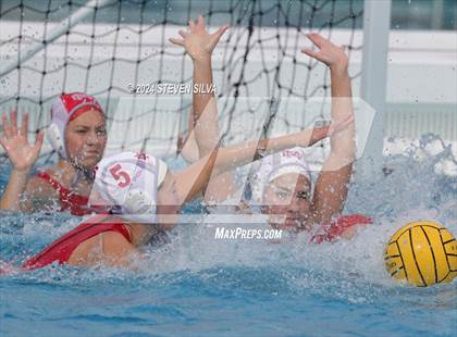 Thumbnail 3 in Mater Dei vs. Orange Lutheran (CIF SoCal Regional Division 1 Final) photogallery.