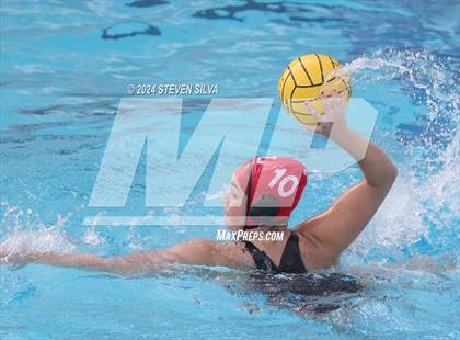 Thumbnail 2 in Mater Dei vs. Orange Lutheran (CIF SoCal Regional Division 1 Final) photogallery.