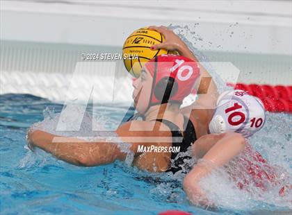 Thumbnail 2 in Mater Dei vs. Orange Lutheran (CIF SoCal Regional Division 1 Final) photogallery.