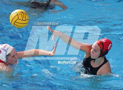 Thumbnail 2 in Mater Dei vs. Orange Lutheran (CIF SoCal Regional Division 1 Final) photogallery.