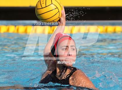 Thumbnail 1 in Mater Dei vs. Orange Lutheran (CIF SoCal Regional Division 1 Final) photogallery.