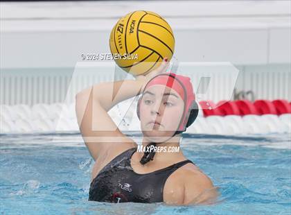 Thumbnail 3 in Mater Dei vs. Orange Lutheran (CIF SoCal Regional Division 1 Final) photogallery.