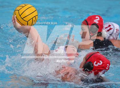 Thumbnail 1 in Mater Dei vs. Orange Lutheran (CIF SoCal Regional Division 1 Final) photogallery.