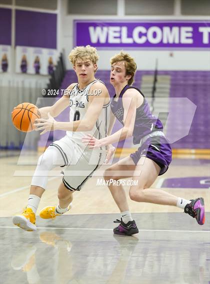 Thumbnail 2 in Desert Hills vs. Tooele (Riverton Holiday Tournament) photogallery.