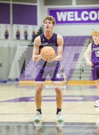 Thumbnail 2 in Desert Hills vs. Tooele (Riverton Holiday Tournament) photogallery.
