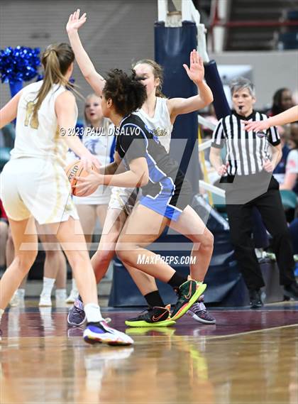Thumbnail 3 in Grandview vs. Monarch (CHSAA 6A Final) photogallery.