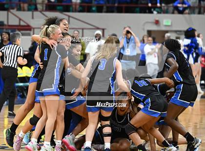 Thumbnail 1 in Grandview vs. Monarch (CHSAA 6A Final) photogallery.