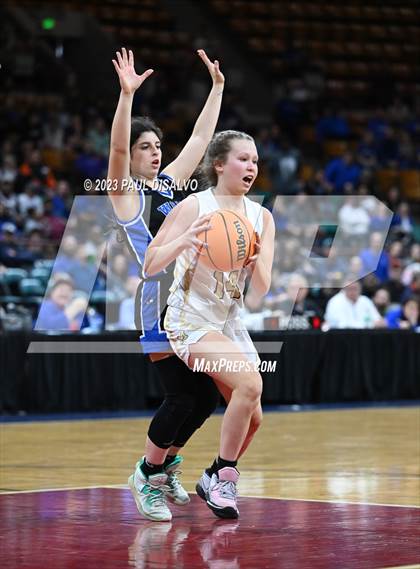 Thumbnail 2 in Grandview vs. Monarch (CHSAA 6A Final) photogallery.
