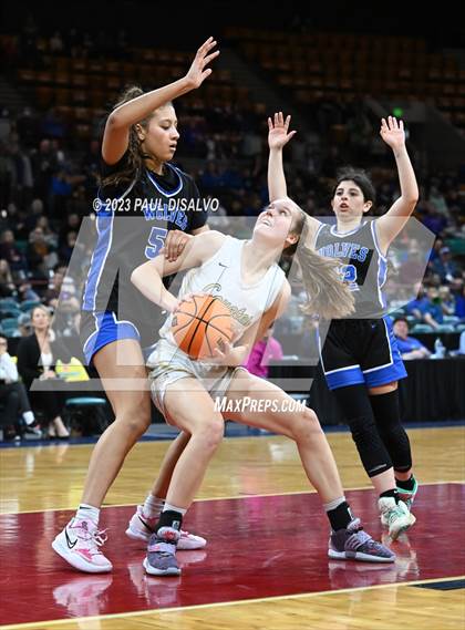 Thumbnail 3 in Grandview vs. Monarch (CHSAA 6A Final) photogallery.