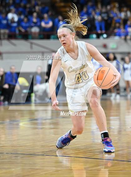 Thumbnail 2 in Grandview vs. Monarch (CHSAA 6A Final) photogallery.