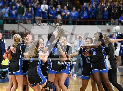Thumbnail 3 in Grandview vs. Monarch (CHSAA 6A Final) photogallery.