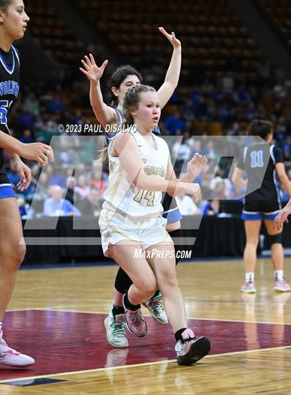 Thumbnail 2 in Grandview vs. Monarch (CHSAA 6A Final) photogallery.