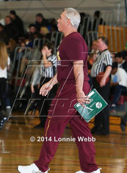 Thumbnail 2 in Mt. Vernon vs Bishop McNally (REB Invitational) photogallery.