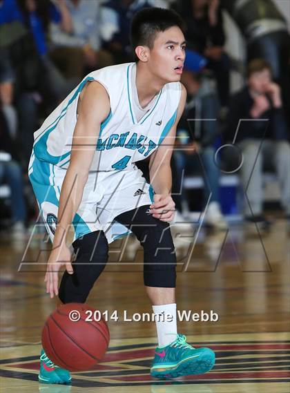 Thumbnail 3 in Mt. Vernon vs Bishop McNally (REB Invitational) photogallery.