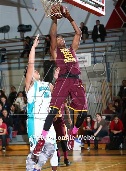 Thumbnail 2 in Mt. Vernon vs Bishop McNally (REB Invitational) photogallery.