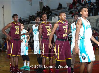 Thumbnail 3 in Mt. Vernon vs Bishop McNally (REB Invitational) photogallery.