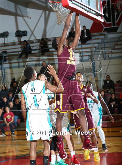 Thumbnail 3 in Mt. Vernon vs Bishop McNally (REB Invitational) photogallery.