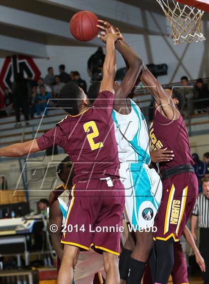 Thumbnail 3 in Mt. Vernon vs Bishop McNally (REB Invitational) photogallery.