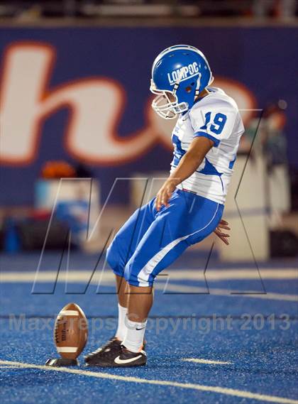 Thumbnail 2 in Lompoc @ Chaminade (CIF SS Semifinal) photogallery.