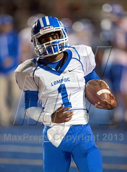 Thumbnail 2 in Lompoc @ Chaminade (CIF SS Semifinal) photogallery.