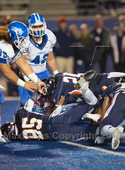 Thumbnail 1 in Lompoc @ Chaminade (CIF SS Semifinal) photogallery.