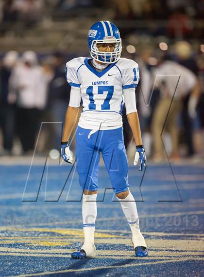 Thumbnail 2 in Lompoc @ Chaminade (CIF SS Semifinal) photogallery.