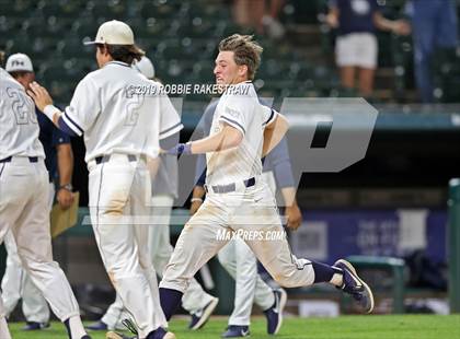 Thumbnail 2 in Trinity vs. Flower Mound (UIL 6A Regional Semifinal) photogallery.