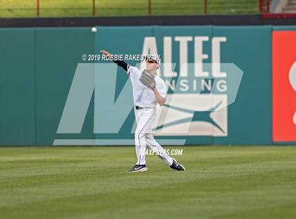 Thumbnail 1 in Trinity vs. Flower Mound (UIL 6A Regional Semifinal) photogallery.