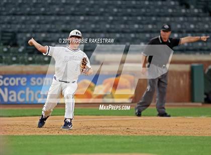Thumbnail 2 in Trinity vs. Flower Mound (UIL 6A Regional Semifinal) photogallery.