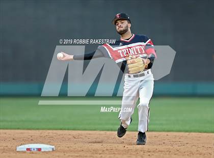 Thumbnail 3 in Trinity vs. Flower Mound (UIL 6A Regional Semifinal) photogallery.