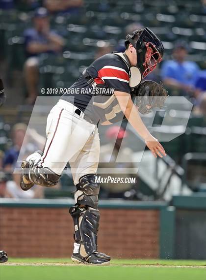 Thumbnail 2 in Trinity vs. Flower Mound (UIL 6A Regional Semifinal) photogallery.