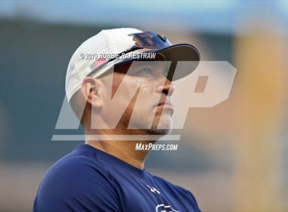 Thumbnail 3 in Trinity vs. Flower Mound (UIL 6A Regional Semifinal) photogallery.