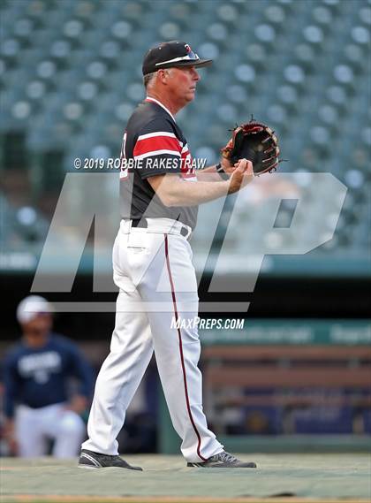 Thumbnail 3 in Trinity vs. Flower Mound (UIL 6A Regional Semifinal) photogallery.
