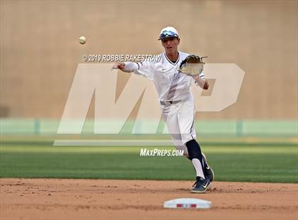 Thumbnail 3 in Trinity vs. Flower Mound (UIL 6A Regional Semifinal) photogallery.